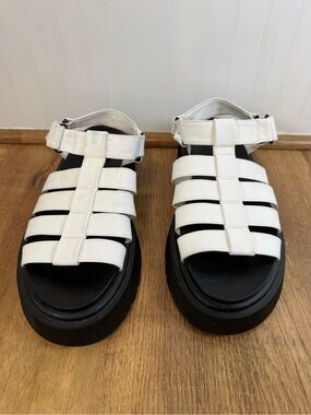 Zara White Leather Platform Sandals with Black Sole EU40 US9/9.5